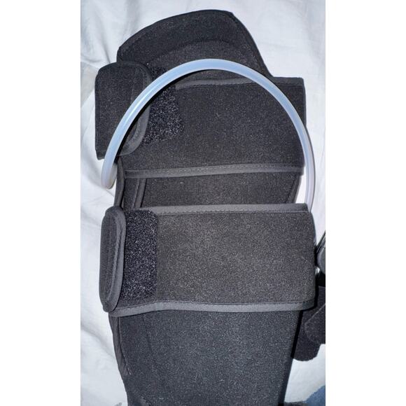 ManaMed ManaEZ ROM Ice Knee Brace EZR001 Adjustable w/ Ice Pack & Pump - New - Picture 8 of 8